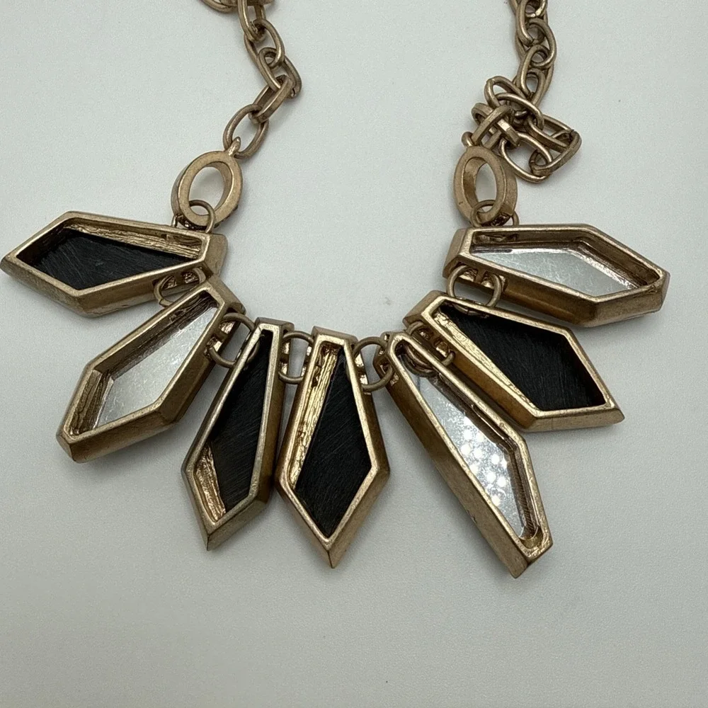 Kenneth Cole NY Gold Tone Summer Safari Geometric Bead Frontal Necklace 19-22
